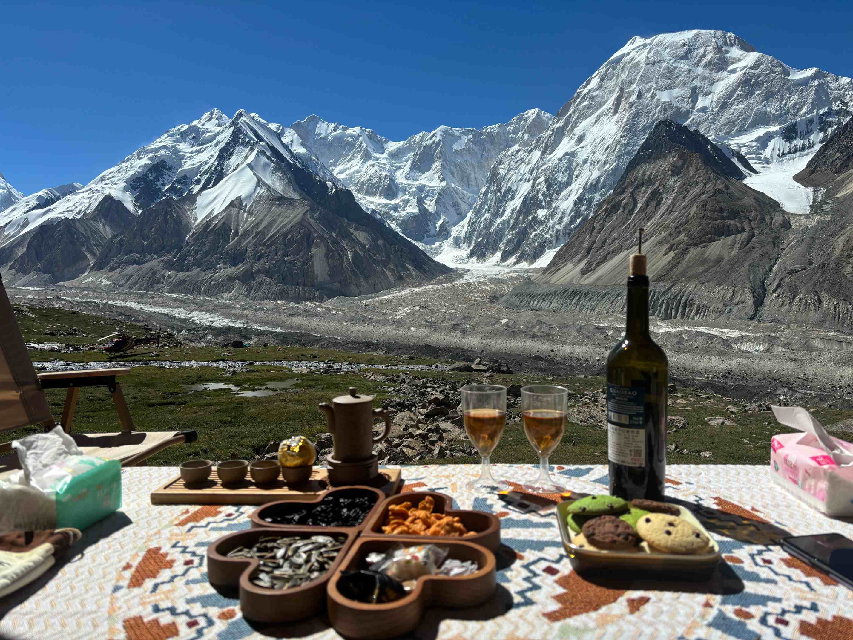 夏特冰川营地风景